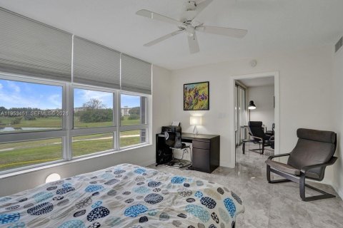 Copropriété à vendre à Pompano Beach, Floride: 2 chambres, 102.19 m2 № 2153257 - photo 27