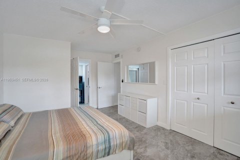 Copropriété à vendre à Pompano Beach, Floride: 2 chambres, 102.19 m2 № 2153257 - photo 20