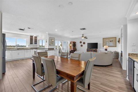 Condo in Tampa, Florida, 3 bedrooms  № 2420361 - photo 9