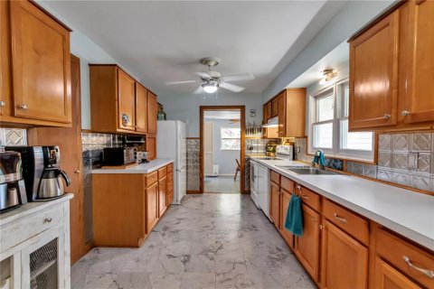 Casa en venta en Williston, Florida, 2 dormitorios, 125.6 m2 № 1586361 - foto 17