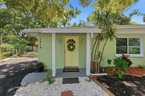 House in Largo, Florida 3 bedrooms, 121.24 sq.m. № 2236221 - photo 7