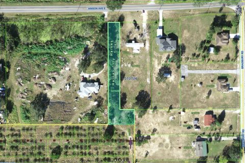 Terreno en venta en Haines City, Florida № 1847196 - foto 1