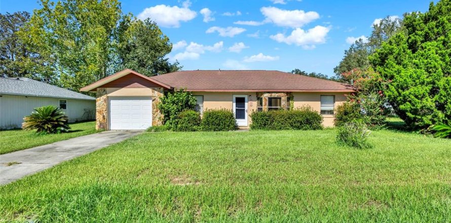 House in Ocala, Florida 2 bedrooms, 105.44 sq.m. № 1848564