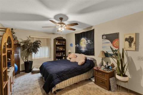 House in Ocala, Florida 2 bedrooms, 105.44 sq.m. № 1848564 - photo 11