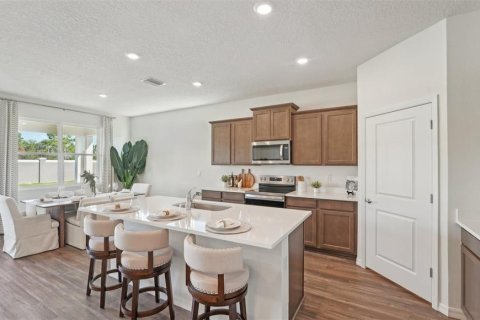 Villa ou maison à vendre à Zephyrhills, Floride: 4 chambres, 188.96 m2 № 1614066 - photo 16
