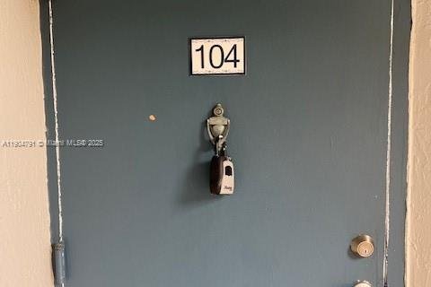 Copropriété à louer à Miami, Floride: 2 chambres, 76.92 m2 № 1956718 - photo 2