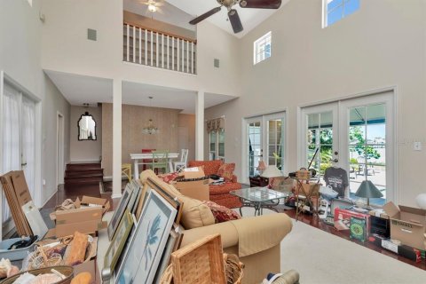 House in Tarpon Springs, Florida 3 bedrooms, 217.11 sq.m. № 1831723 - photo 23