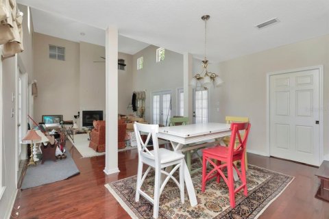 House in Tarpon Springs, Florida 3 bedrooms, 217.11 sq.m. № 1831723 - photo 18