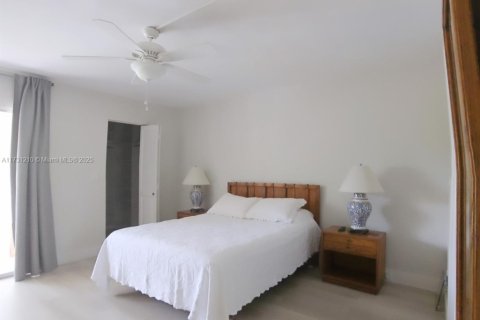 Купить кондоминиум в Коконат Крик, Флорида 2 спальни, 107.4м2, № 1958053 - фото 11