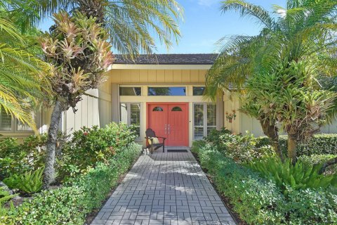 Villa ou maison à Stuart, Floride 3 chambres, 220.36 m2 № 2270280