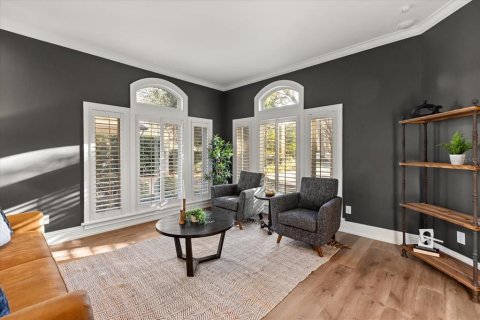 House in Winter Park, Florida 6 bedrooms, 594.2 sq.m. № 2232210 - photo 6