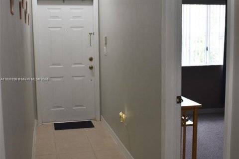 Condo in Homestead, Florida, 2 bedrooms № 1940810 - photo 19