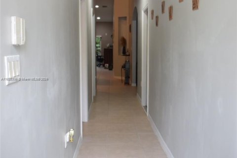 Condo in Homestead, Florida, 2 bedrooms № 1940810 - photo 20