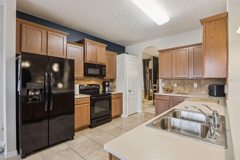 House in Apopka, Florida 3 bedrooms, 176.42 sq.m. № 2219587 - photo 19