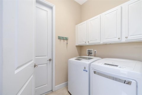 Villa ou maison à vendre à DeLand, Floride: 2 chambres, 153.75 m2 № 2401071 - photo 28