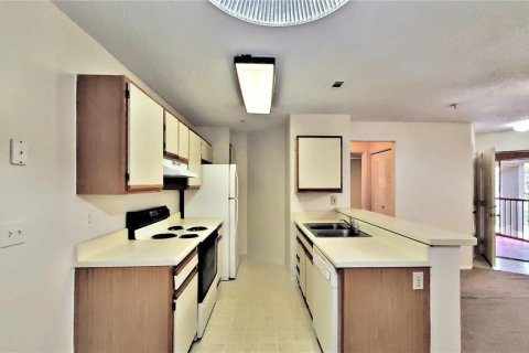 Condo in Altamonte Springs, Florida, 1 bedroom  № 1869313 - photo 7