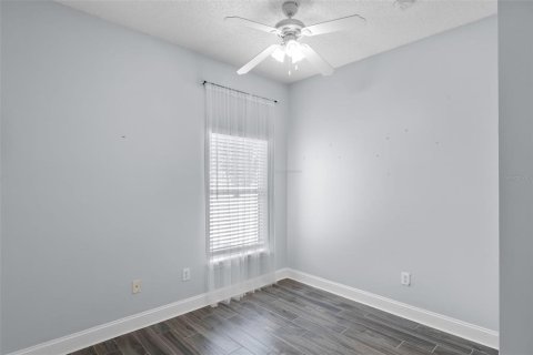 Casa en venta en Orlando, Florida, 4 dormitorios, 137.87 m2 № 1900036 - foto 20