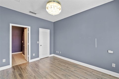 Casa en venta en Orlando, Florida, 4 dormitorios, 137.87 m2 № 1900036 - foto 27