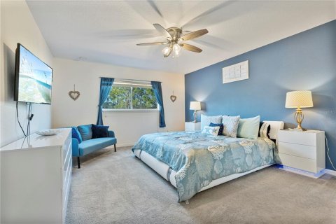 House in Davenport, Florida 5 bedrooms, 216.65 sq.m. № 1534908 - photo 20