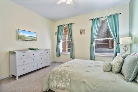 House in Davenport, Florida 5 bedrooms, 216.65 sq.m. № 1534908 - photo 29