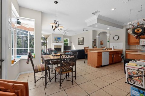 House in Hudson, Florida 3 bedrooms, 195.09 sq.m. № 2110083 - photo 13