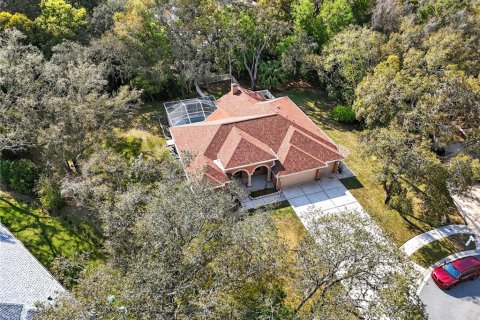 House in Hudson, Florida 3 bedrooms, 195.09 sq.m. № 2110083 - photo 2