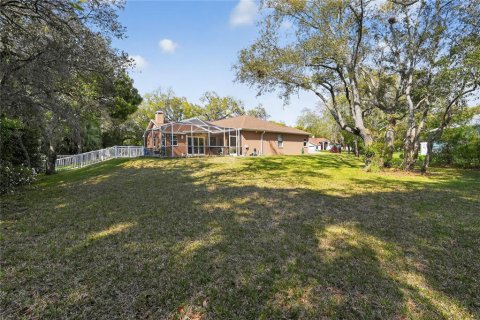 House in Hudson, Florida 3 bedrooms, 195.09 sq.m. № 2110083 - photo 30