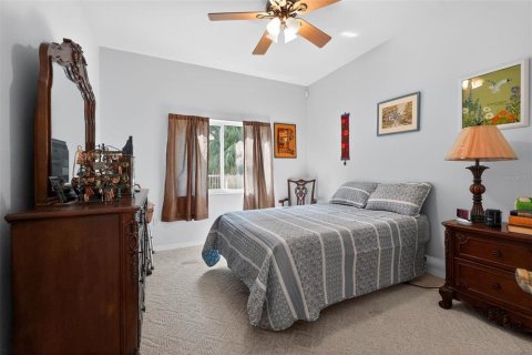 House in Hudson, Florida 3 bedrooms, 195.09 sq.m. № 2110083 - photo 29