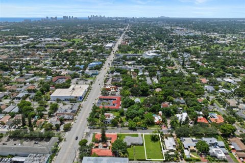 House in Dania Beach, Florida 3 bedrooms, 186.92 sq.m. № 1764505 - photo 29