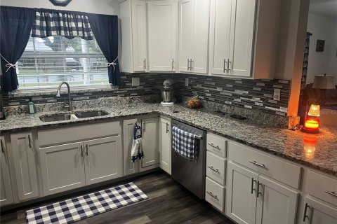 Casa en venta en Zephyrhills, Florida, 3 dormitorios, 124.86 m2 № 2410427 - foto 7