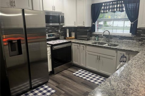 Casa en venta en Zephyrhills, Florida, 3 dormitorios, 124.86 m2 № 2410427 - foto 9