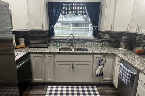 Casa en venta en Zephyrhills, Florida, 3 dormitorios, 124.86 m2 № 2410427 - foto 6