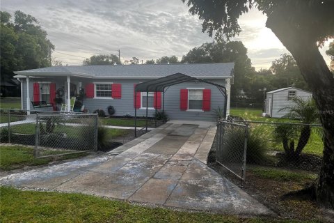 Casa en Zephyrhills, Florida 3 dormitorios, 124.86 m2 № 2410427