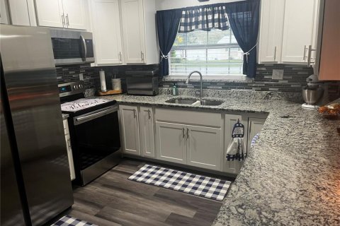 Casa en venta en Zephyrhills, Florida, 3 dormitorios, 124.86 m2 № 2410427 - foto 8