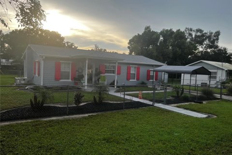 Casa en venta en Zephyrhills, Florida, 3 dormitorios, 124.86 m2 № 2410427 - foto 3