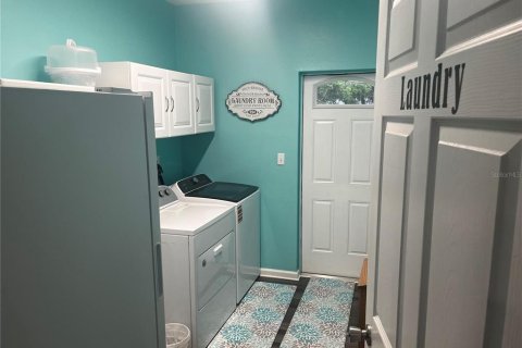 Casa en venta en Zephyrhills, Florida, 3 dormitorios, 124.86 m2 № 2410427 - foto 29