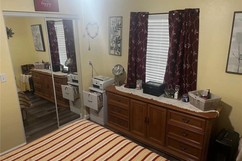 Casa en venta en Zephyrhills, Florida, 3 dormitorios, 124.86 m2 № 2410427 - foto 25
