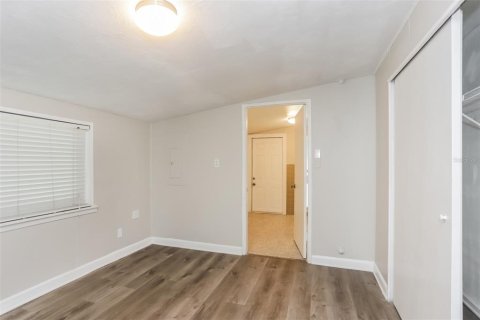 Casa en alquiler en Sarasota, Florida, 3 dormitorios, 133.87 m2 № 1335647 - foto 9