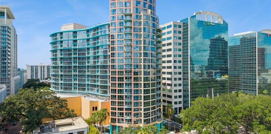 Condo in Orlando, Florida, 2 bedrooms  № 2220700