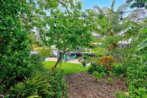 House in Palm Beach Gardens, Florida 3 bedrooms, 232.35 sq.m. № 2272174 - photo 26