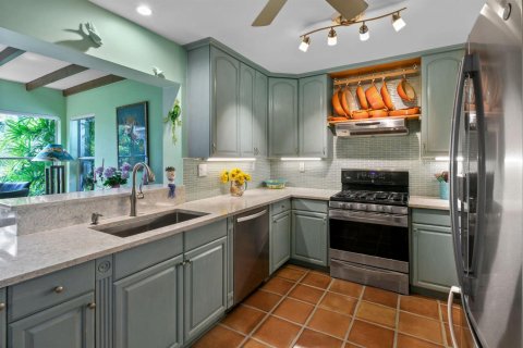 House in Palm Beach Gardens, Florida 3 bedrooms, 232.35 sq.m. № 2272174 - photo 11