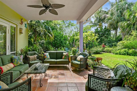 House in Palm Beach Gardens, Florida 3 bedrooms, 232.35 sq.m. № 2272174 - photo 22