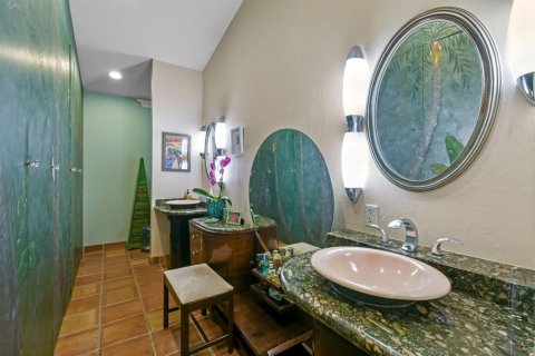 House in Palm Beach Gardens, Florida 3 bedrooms, 232.35 sq.m. № 2272174 - photo 15