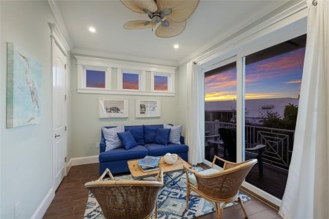 Villa ou maison à vendre à Bradenton Beach, Floride: 5 chambres, 307.32 m2 № 2237526 - photo 11