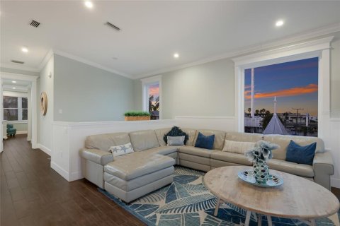 Villa ou maison à vendre à Bradenton Beach, Floride: 5 chambres, 307.32 m2 № 2237526 - photo 15