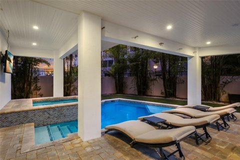 Villa ou maison à vendre à Bradenton Beach, Floride: 5 chambres, 307.32 m2 № 2237526 - photo 25