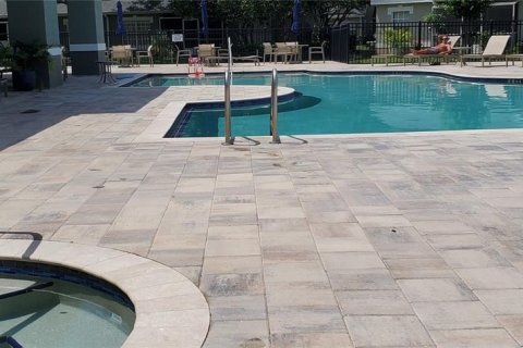 Casa en venta en Palm Harbor, Florida, 1 dormitorio, 95.6 m2 № 1809895 - foto 5