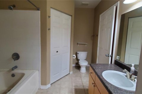Casa en venta en Palm Harbor, Florida, 1 dormitorio, 95.6 m2 № 1809895 - foto 28