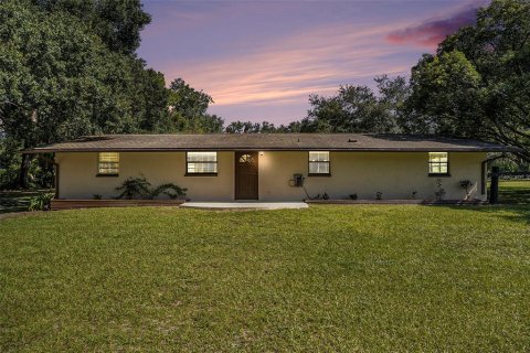Villa ou maison à vendre à Zephyrhills, Floride: 3 chambres, 136.01 m2 № 1901897 - photo 1