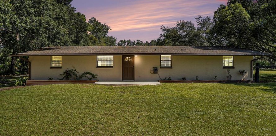 Villa ou maison à Zephyrhills, Floride 3 chambres, 136.01 m2 № 1901897